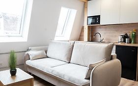HostLoop Apartments - Świętego Pawła 10